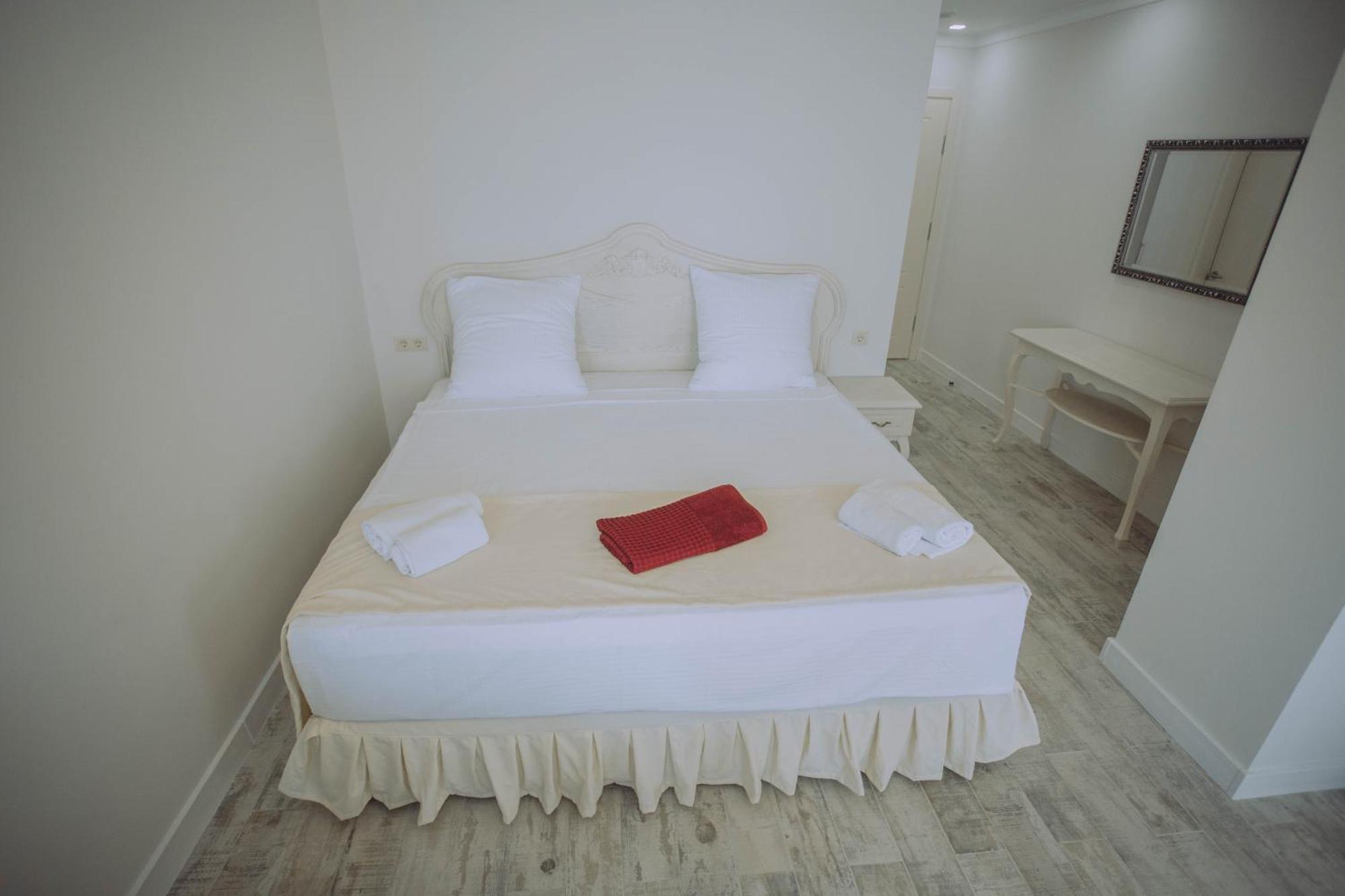 Royal Medis Hotel Μπατούμι Εξωτερικό φωτογραφία