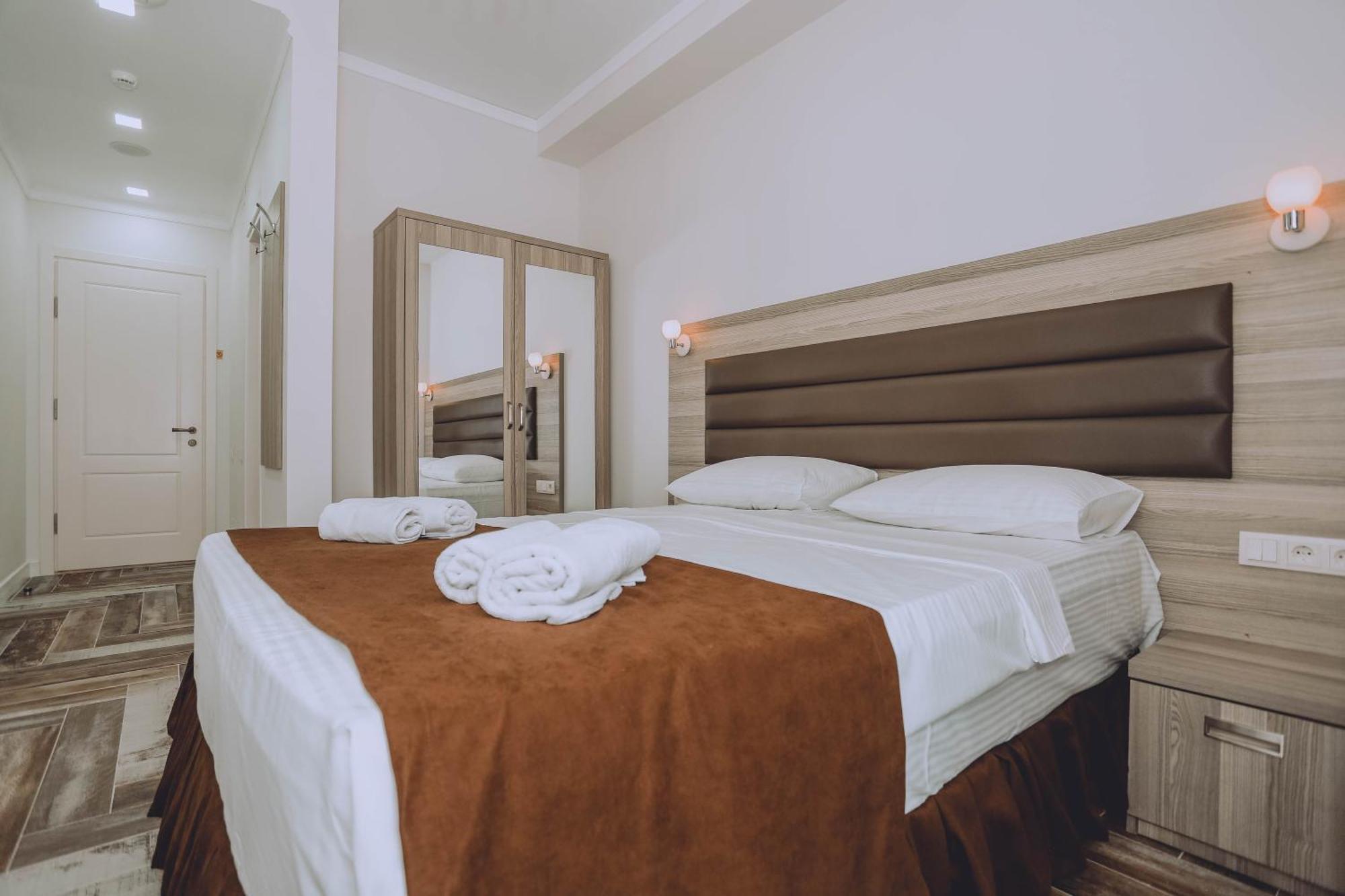 Royal Medis Hotel Μπατούμι Εξωτερικό φωτογραφία