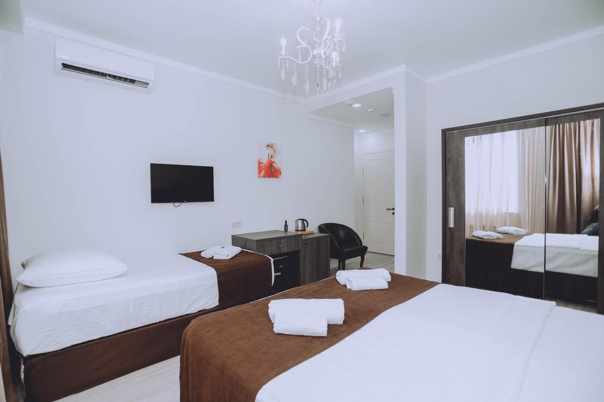 Royal Medis Hotel Μπατούμι Εξωτερικό φωτογραφία