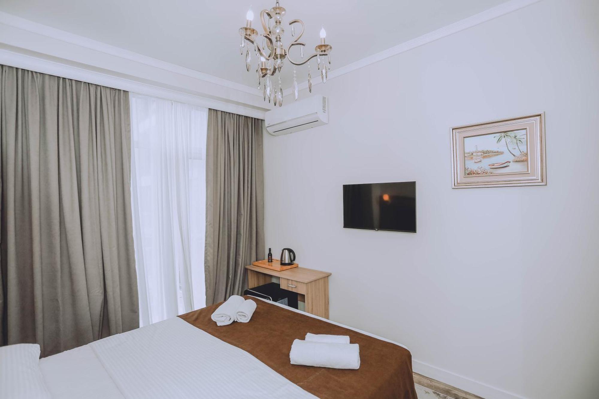 Royal Medis Hotel Μπατούμι Εξωτερικό φωτογραφία