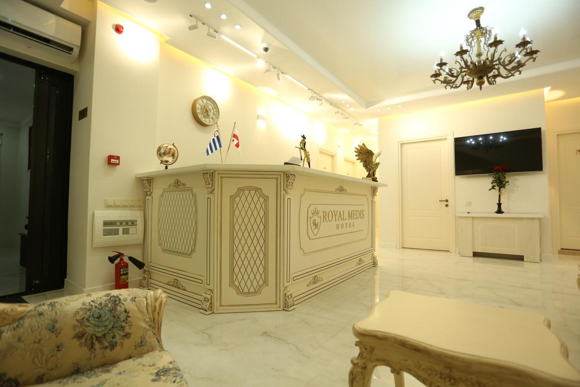 Royal Medis Hotel Μπατούμι Εξωτερικό φωτογραφία